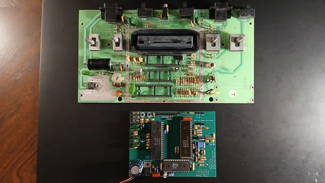 Bild's original board comparison shows the full-sized Atari PCB above the smaller uTari board. The chip architecture stays; the surrounding layout changes.