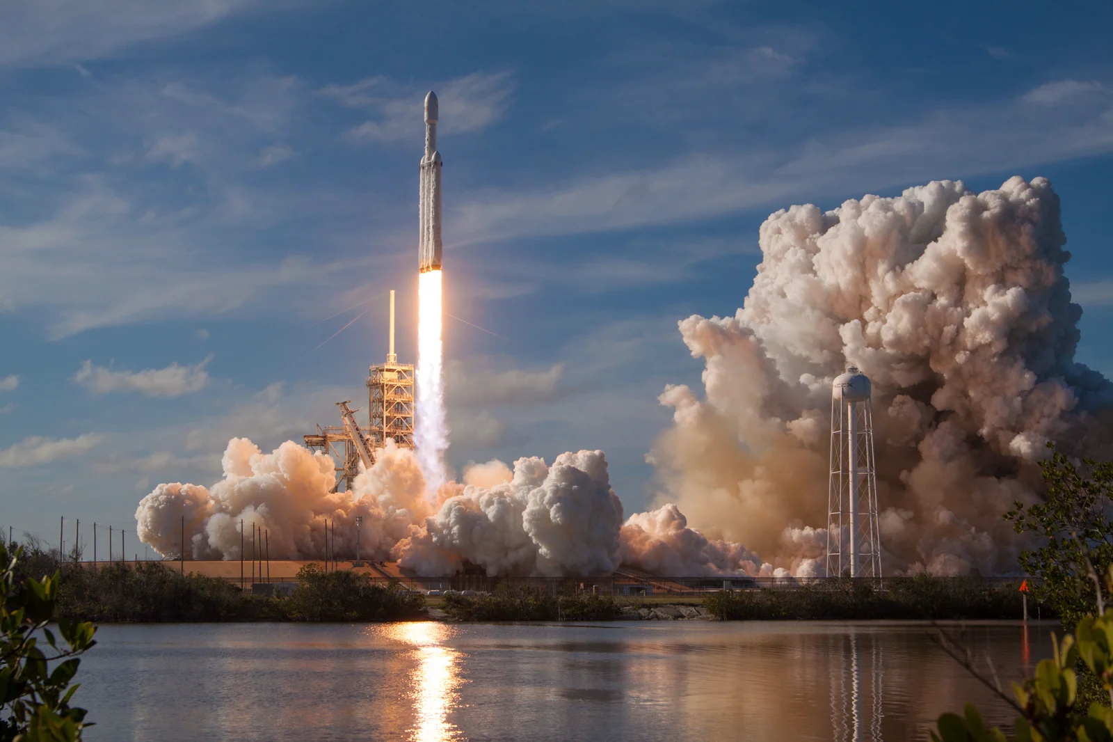 Roman Has Launched. Its Biggest Trick Is Seeing More Sky at Once
